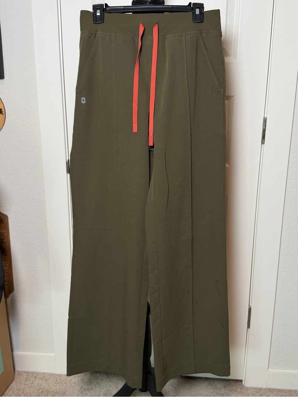 FIGS Salina High-Rise Wide-Leg Scrub Pants Olive Green Women’s Medium Tall